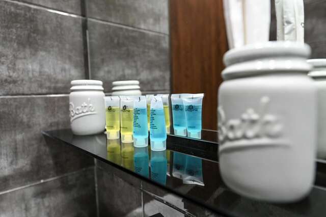 Отель XM Tbilisi Тбилиси-18